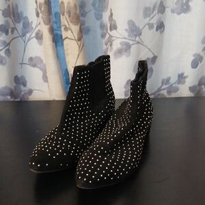Chic Black Studded Ankle Booties